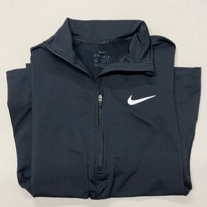 Nike Pro 1/2 zip top
